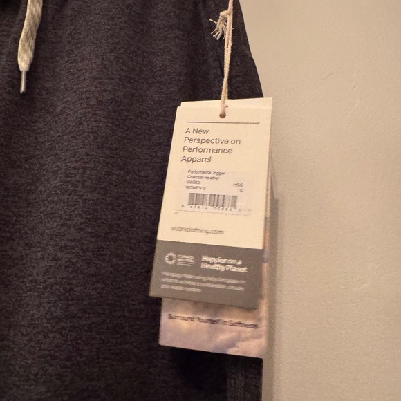 Vuori Performance Jogger Charcoal Heather - Picture 6 of 6